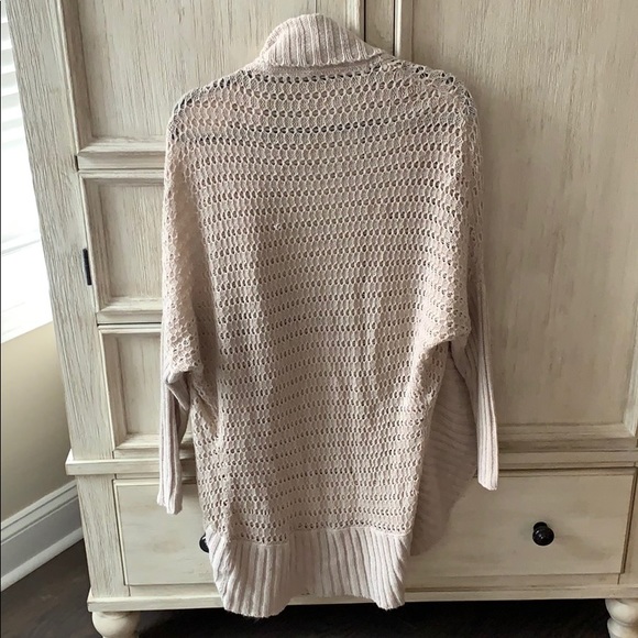 Cream cardigan - Picture 4 of 5